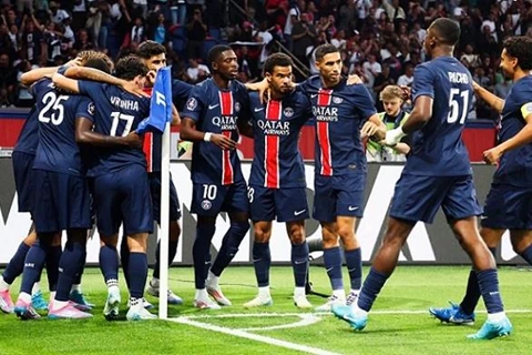 +90 تقتل موناكو.. باريس سان جيرمان يتوج بكأس السوبر الفرنسي